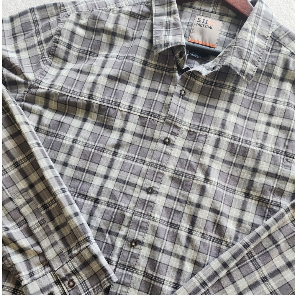 5.11 Tactical XL Gray Plaid Button Down Shirt. Workwear Y2K GORPCORE streetwear